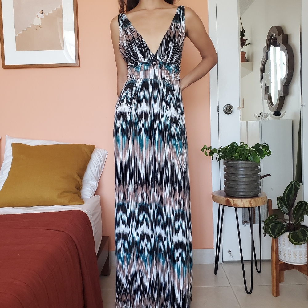 Tart Abstract Print Maxi Dress